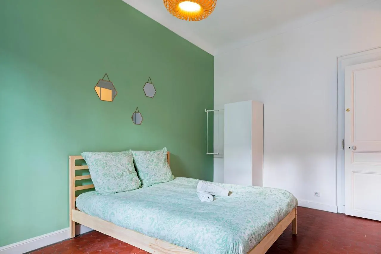 Apartment Cosy And Trendy 3 Bedrooms Train Tramway Nice