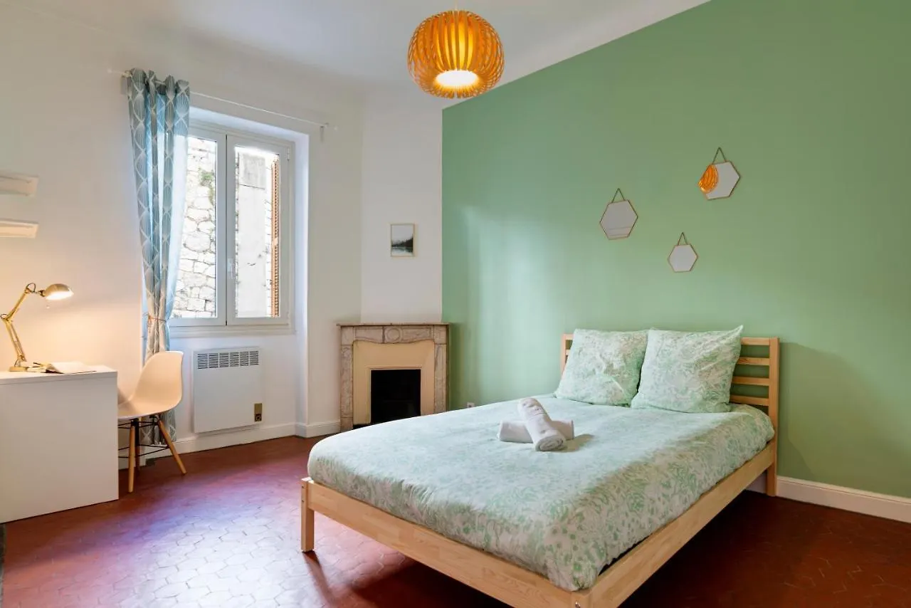 Cosy And Trendy 3 Bedrooms Train Tramway Nice
